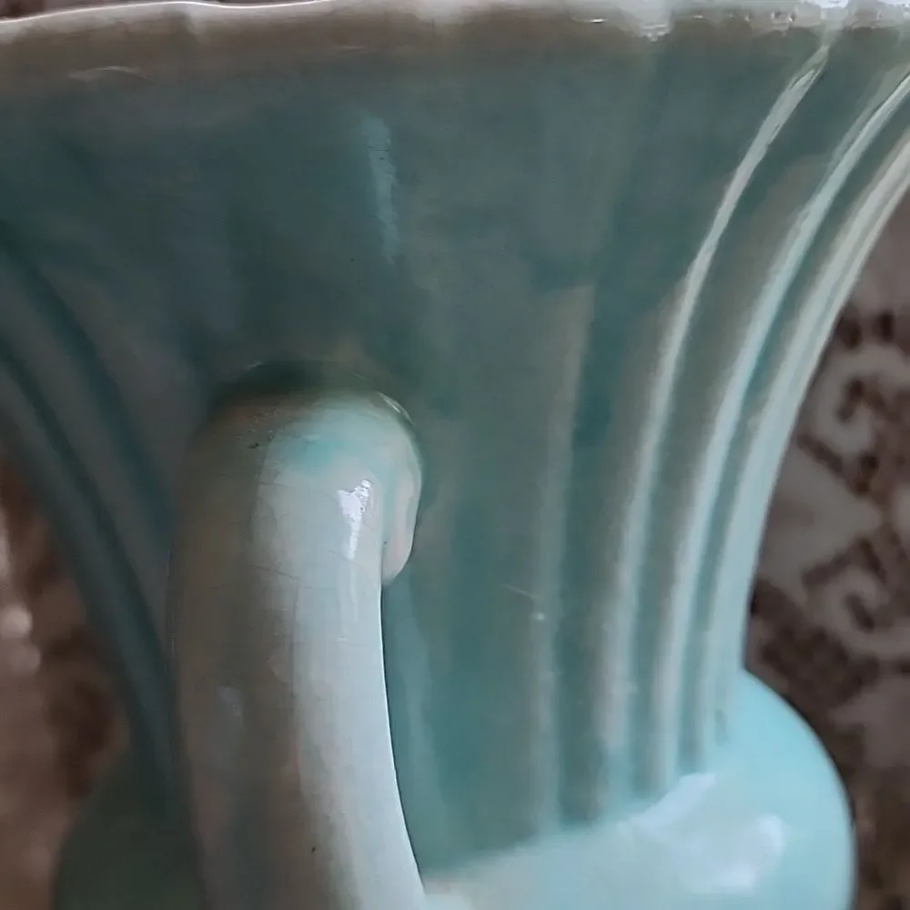 Vintage Ceramic Robin Egg Blue Urn/Vase